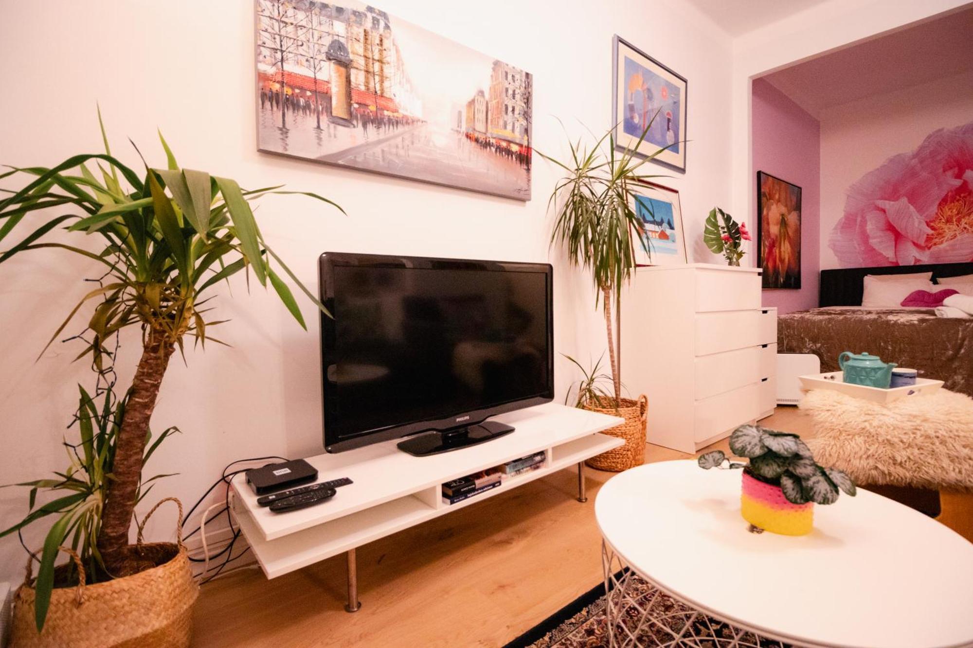 Lovely Flat In The Heart Of Helsinki Exterior photo