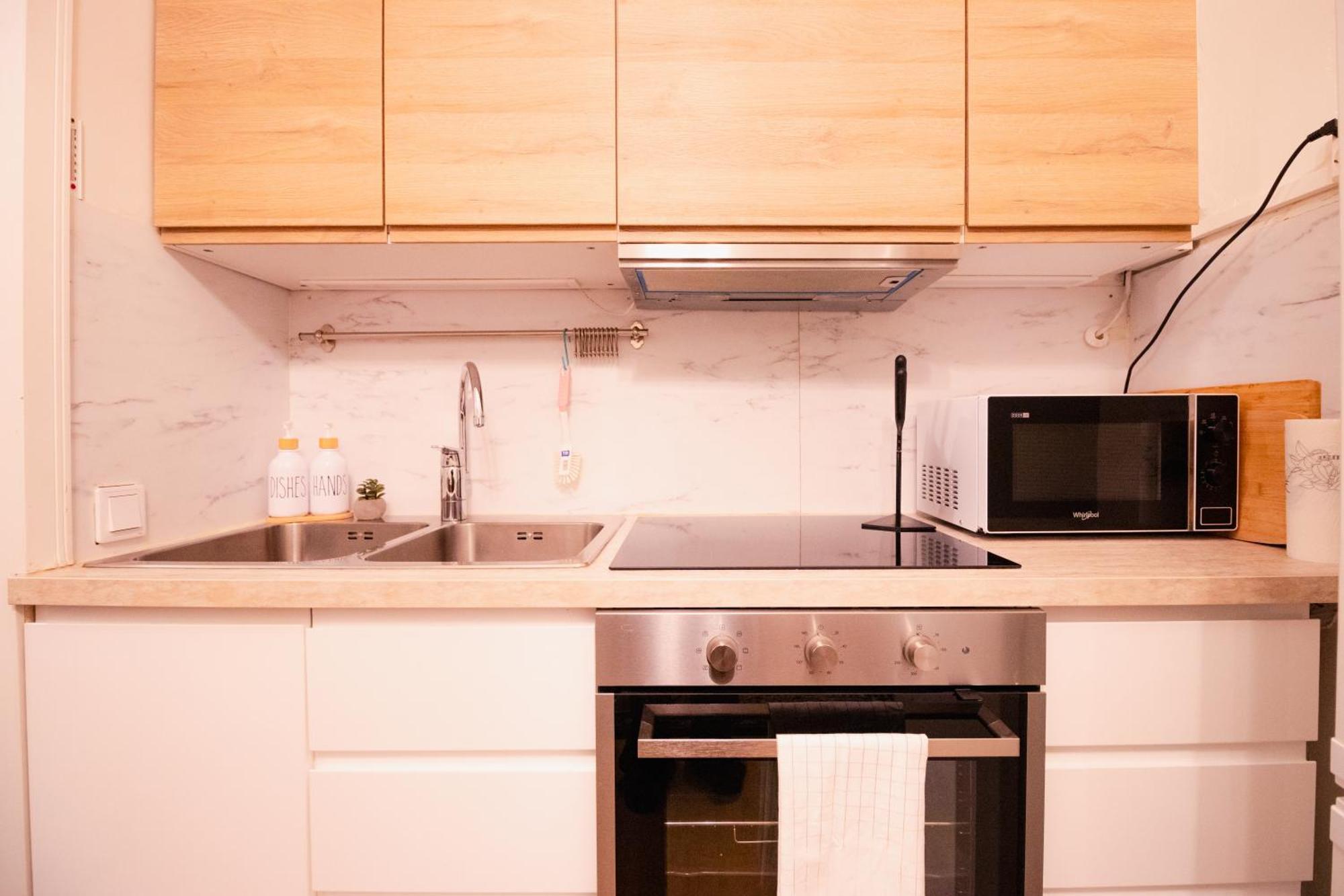 Lovely Flat In The Heart Of Helsinki Exterior photo