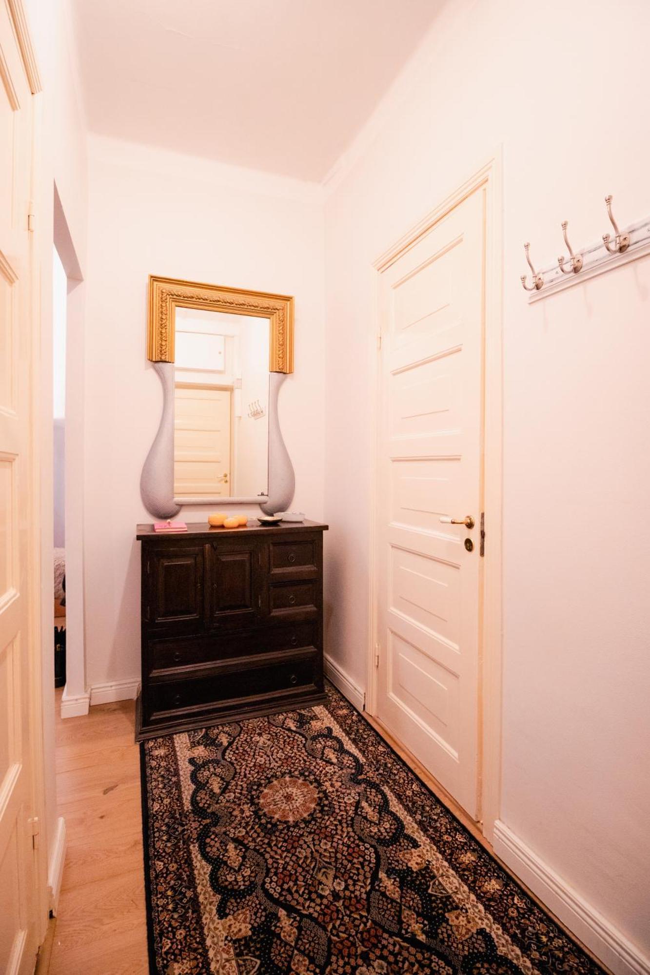 Lovely Flat In The Heart Of Helsinki Exterior photo